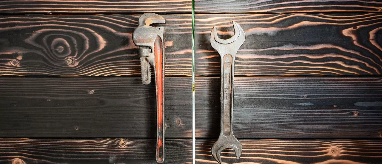 dedicated desk tools door handles